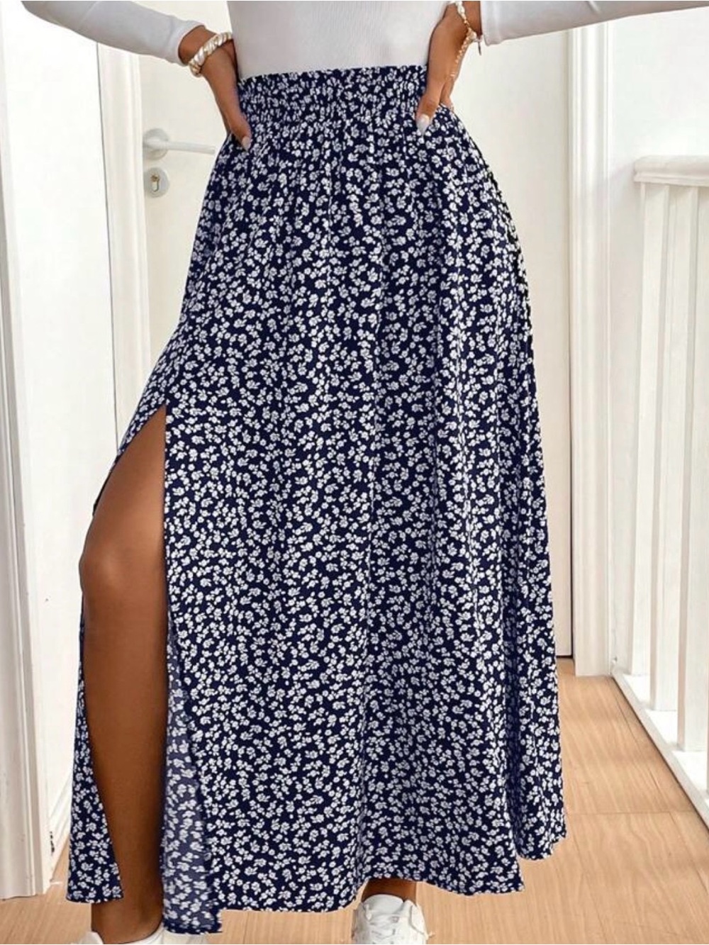 Women's Ditsy Floral Slit Frill Trim Maxi Skirt